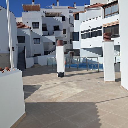 Beach 400Mtr, Top Of Mountain With Spectacular Surround View 200Mtr Los Cristianos  Buitenkant foto