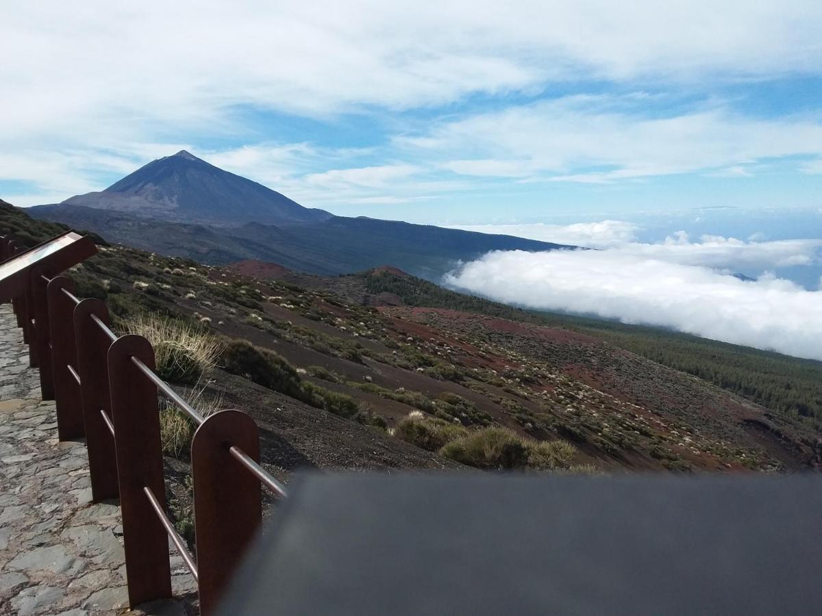 Beach 400Mtr, Top Of Mountain With Spectacular Surround View 200Mtr Los Cristianos  Buitenkant foto