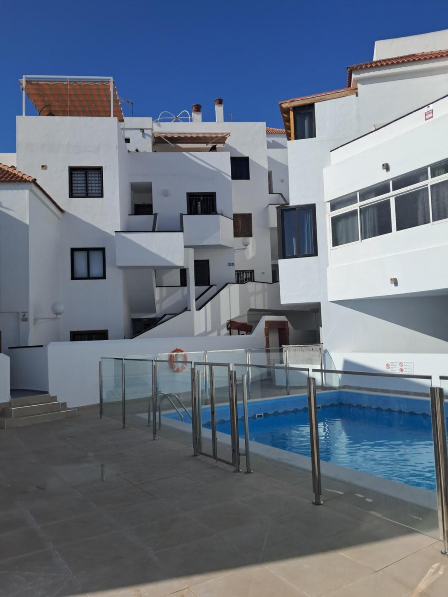 Beach 400Mtr, Top Of Mountain With Spectacular Surround View 200Mtr Los Cristianos  Buitenkant foto